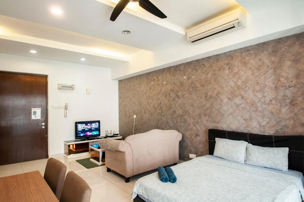 Stayawesome Homestay At Regalia Kuala Lumpur