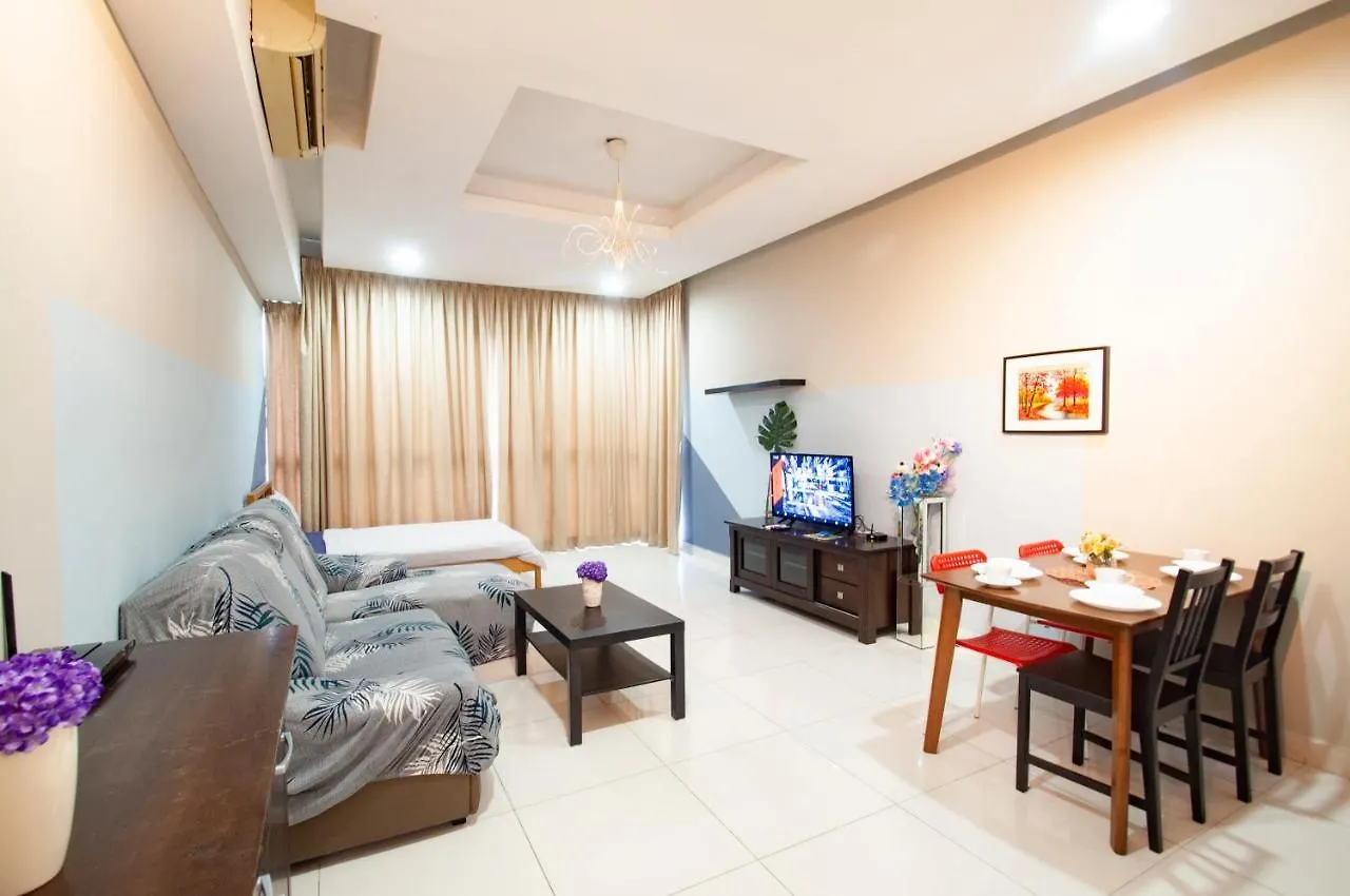 Stayawesome Homestay At Regalia Kuala Lumpur 0*,