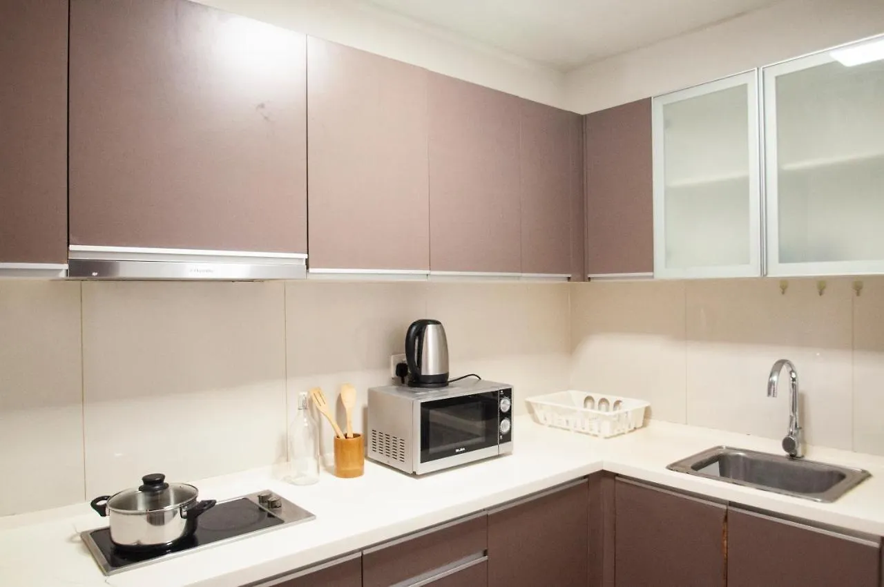 Stayawesome Homestay At Regalia Kuala Lumpur Apartment