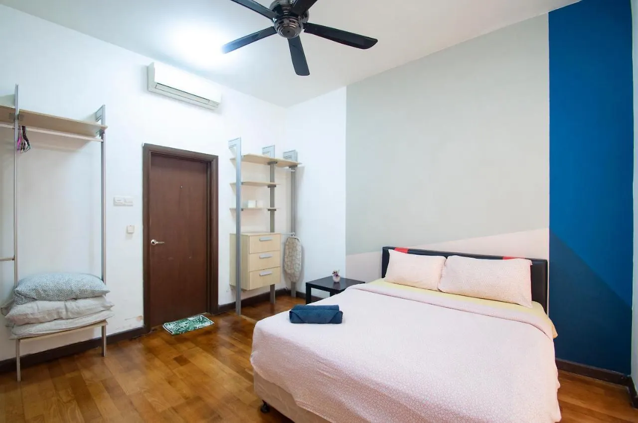 Apartment Stayawesome Homestay At Regalia Kuala Lumpur Malaysia
