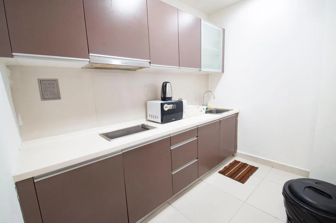 Stayawesome Homestay At Regalia Kuala Lumpur Apartment